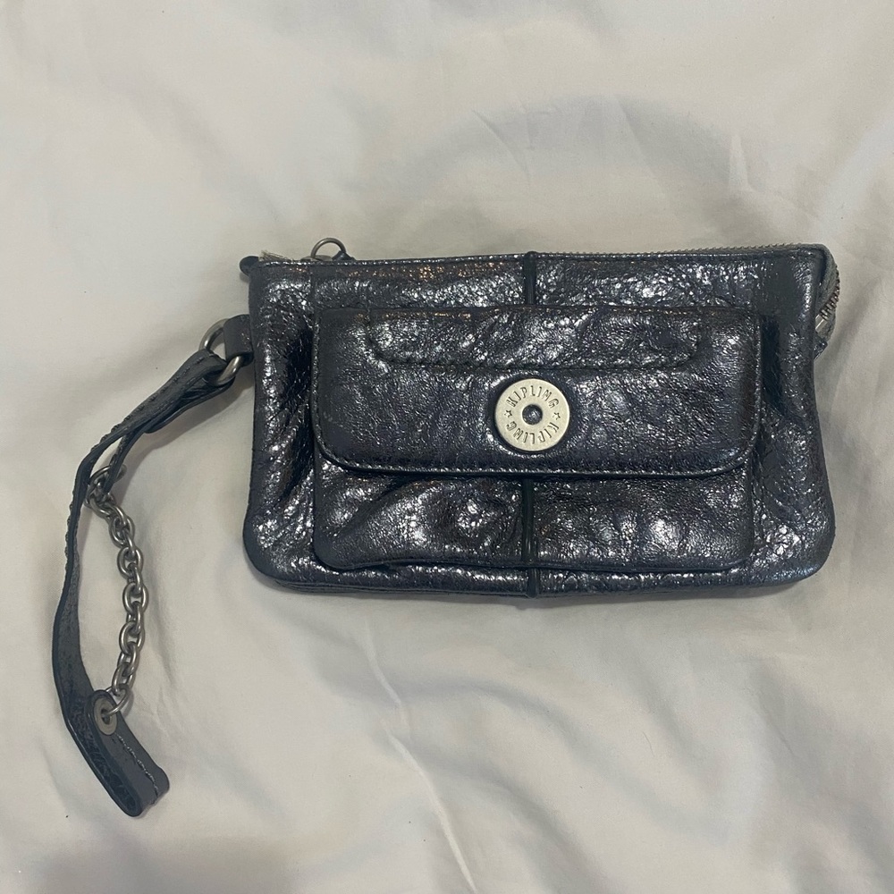 Kipling - NWOT - Metallic Clutch Wristlet Wallet